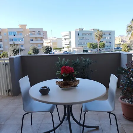 Da Luigi Locazioni Brevi Turistiche 住宿加早餐酒店 莫诺波利